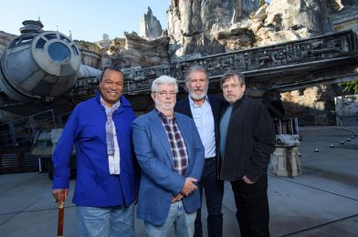 This Week in Disney History: Star Wars: Galaxy’s Edge Opens at Disneyland Resort, 2019