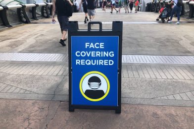 PHOTOS: New Signage Placed Throughout Universal Orlando Resort Reminding Guests to Keep Face Masks On After Policy Update