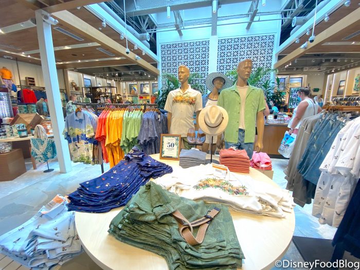 Find Out How to Snag a FREE Bag from Tommy Bahama in