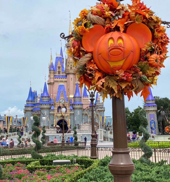 What To Expect at Walt Disney World for Halloween Weekend Disney by Mark