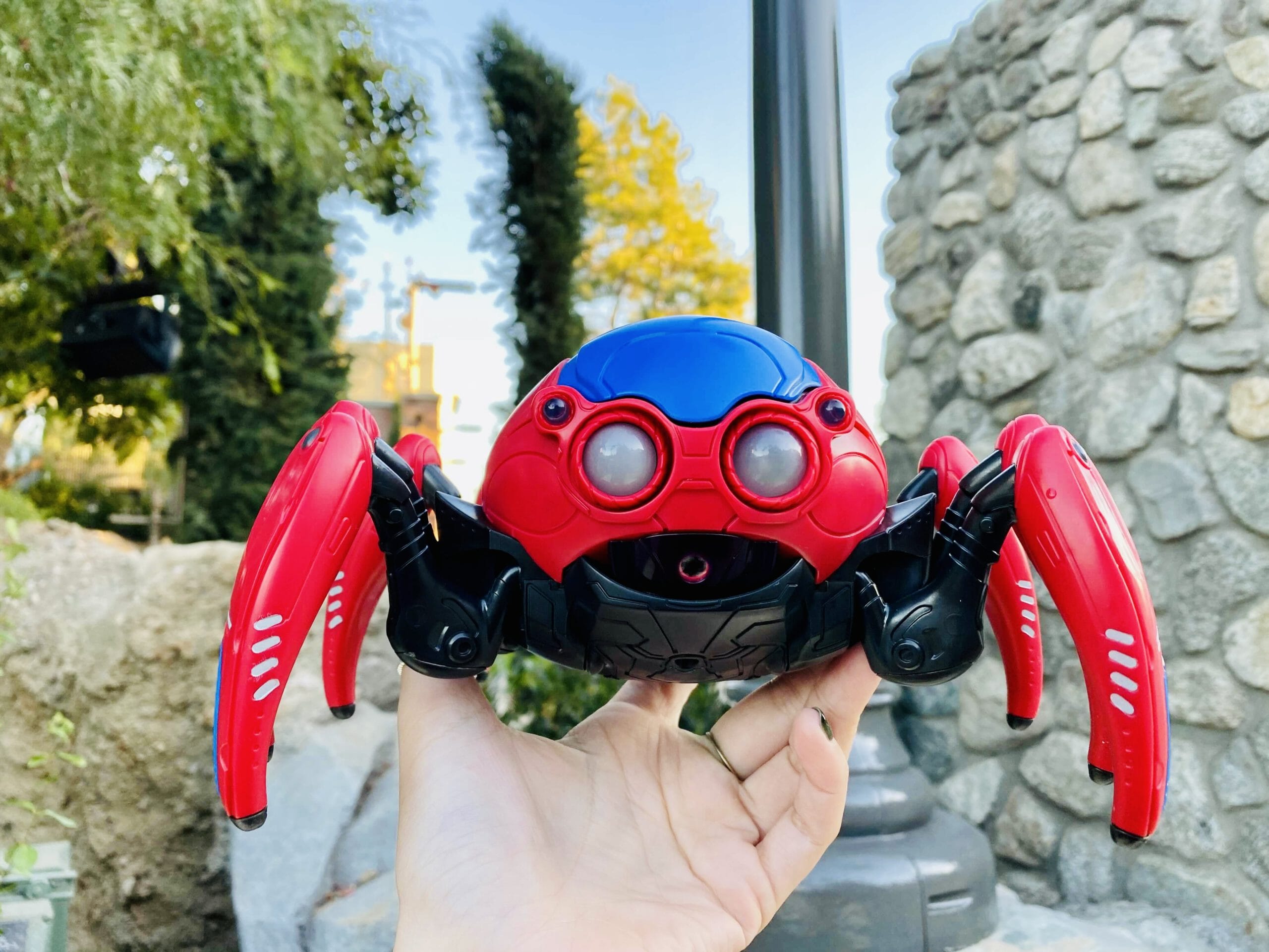 Disneyland Exclusive MARVEL AVENGERS CAMPUS Spider-Bot Interactive Remote Bot