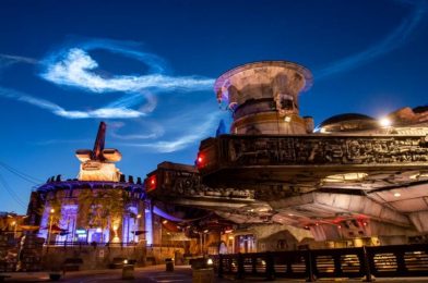 PHOTOS: SpaceX’s Falcon 9 Rocket As Seen From Walt Disney World