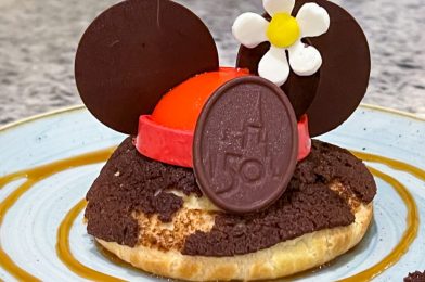 REVIEW: 50th Anniversary Minnie Mouse Profiterole is Fantastic at Disney’s Grand Floridian Resort & Spa
