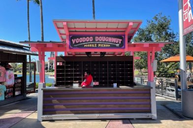 PHOTOS: New Mobile Pickup Kiosk Open for Voodoo Doughnut at Universal Orlando Resort