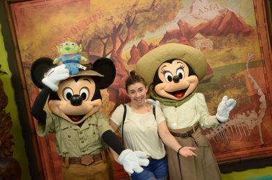 The Do’s and Don’ts When Meeting Characters at Walt Disney World