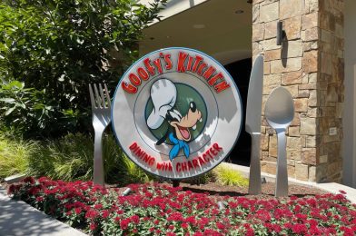 Preferred Access to Dining Reservations Coming Soon for Disneyland Resort Hotel Guests