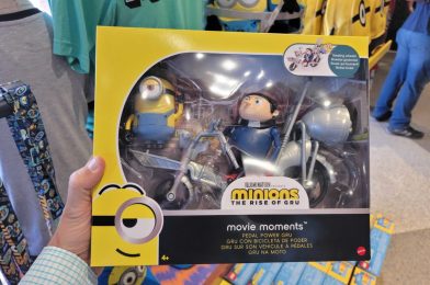 New Minions LEGO Set, Pins, Magnets, and More Blast Into Universal Studios Hollywood