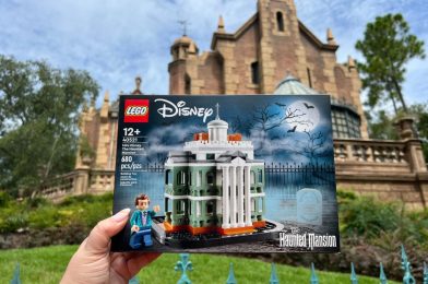 New The Haunted Mansion LEGO Set Arrives at Walt Disney World