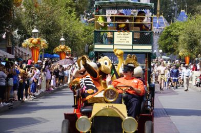 PHOTOS, VIDEO: 2022 Halloween Cavalcade Debuts at Disneyland Featuring Tokyo Parade Music
