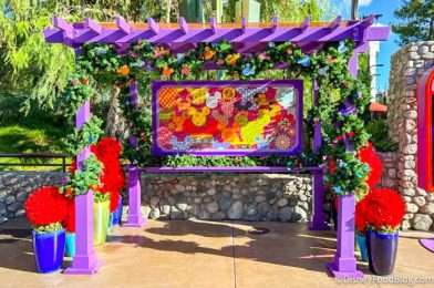 REVIEW: Treats for Santa Cart at Festival of Holidays at Disneyland Resort