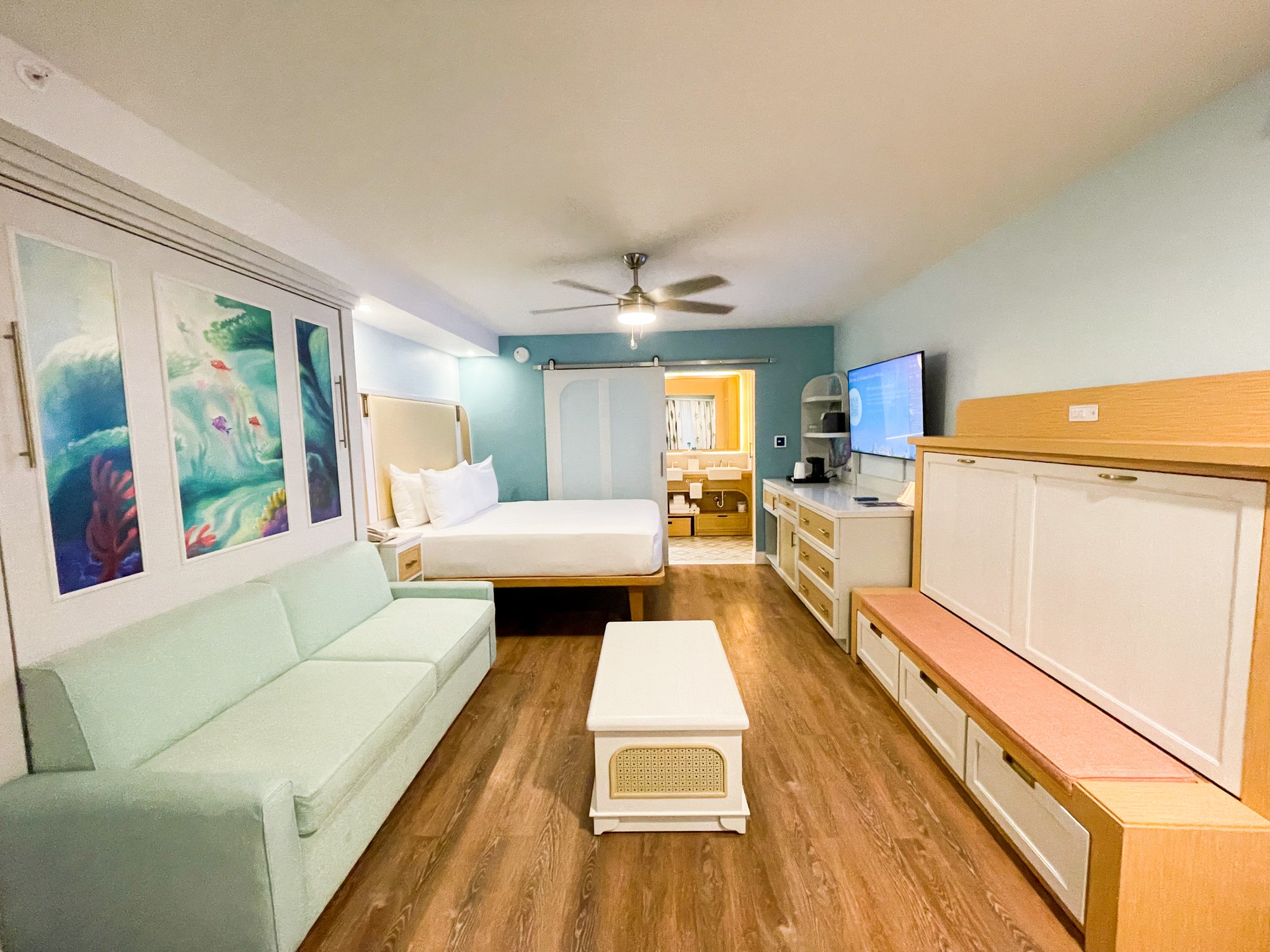 Here’s a First Look at the Newly Themed Rooms at Disney’s Caribbean ...
