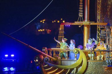 PHOTOS, VIDEO: ‘Believe! Sea of Dreams’ Nighttime Spectacular Debuts at Tokyo DisneySea