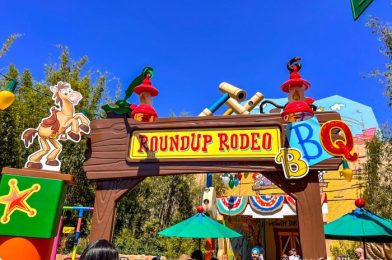 REVIEW: We Ate EVERYTHING at the NEW Roundup Rodeo BBQ Restaurant in Disney World