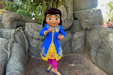PHOTOS: Mira Royal Detective Meet and Greet at Disney’s Animal Kingdom