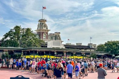 The WEIRD Thing That’s Happening with Crowds in Disney World