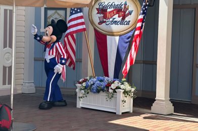 PHOTOS: Mickey Mouse Meets in His Fourth of July Best at Disneyland