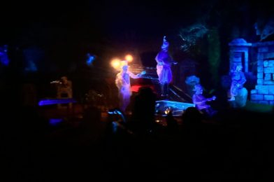 PHOTOS: Hearse Lighting Effect Missing in The Haunted Mansion at Magic Kingdom