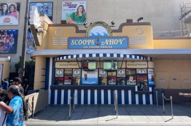 REVIEW: Eleven’s Waffle Sundae and Upside Down Milkshake From Scoops Ahoy at Halloween Horror Nights 2023 in Universal Studios Hollywood