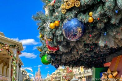 Magic Kingdom’s EXCLUSIVE Holiday Parade Is BACK!