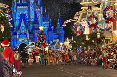 PHOTOS, VIDEO: Mickey’s Once Upon a Christmastime Parade Returns With Clarice Replacing Wreck-It Ralph at Mickey’s Very Merry Christmas Party 2023