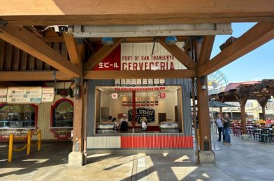 REVIEW: NEW Gyoza Sausage Bun from Port of San Fransokyo Cervecería at Disney California Adventure