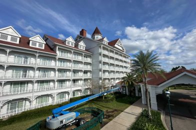 PHOTOS: Roof Work Continues, Construction Walls Moved Back at Disney’s Grand Floridian Resort & Spa