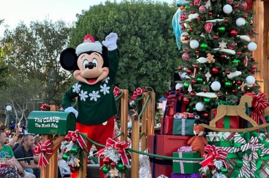 ‘A Christmas Fantasy Parade’ Performance Schedule Changing to Accommodate Disneyland’s 2023 Candlelight Processional This Weekend