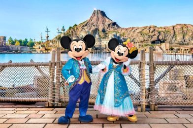 Mickey and Minnie Debut New ‘Dreaming of Fantasy Springs’ Outfits for Tokyo DisneySea
