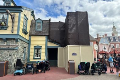 Columbia Harbour House Exterior Lights Sloppily Replaced With Generic Lamps at Magic Kingdom